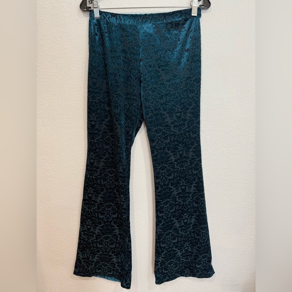 Vintage Wrangler Flare Leg Pull On Velvet Pants Teal Women’s Size Medium - Picture 1 of 4